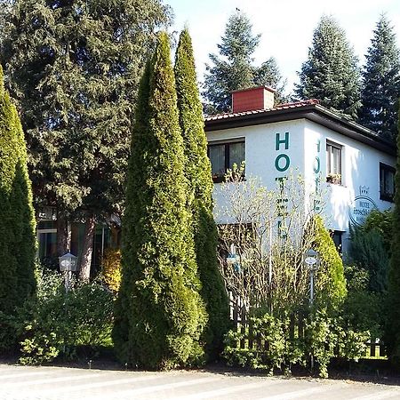 Hotel Froschkoenig Баттенхаузен Экстерьер фото